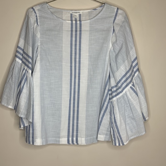 BeachLunchLounge | White Blue Striped Bat Wing Blouse | Casual Spring Summer - Picture 6 of 6